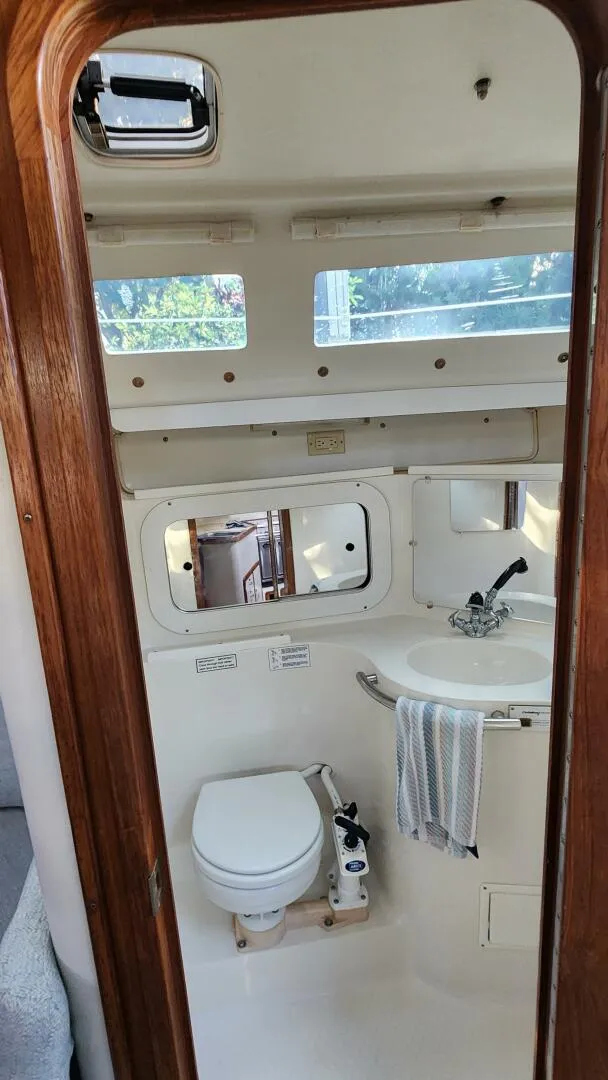 Slide: The Image of Catalina 320 1995 - 5931433