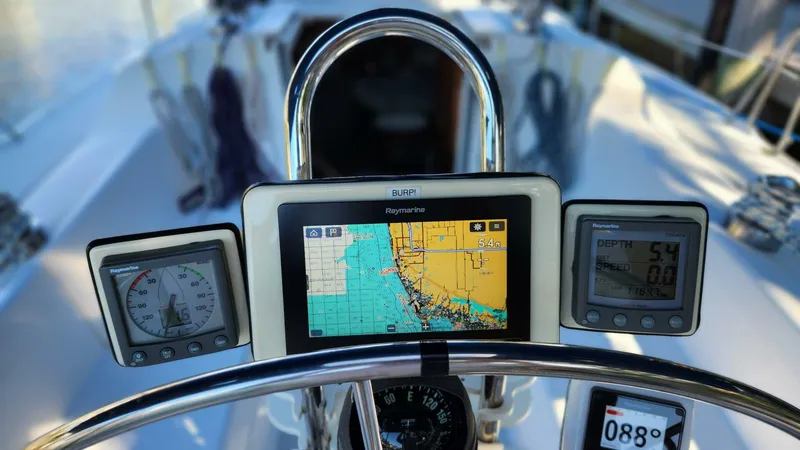 Slide: The Image of Catalina 320 1995 - 5931455