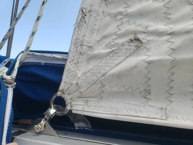 Slide: The Image of Catalina 320 1995 - 5931470