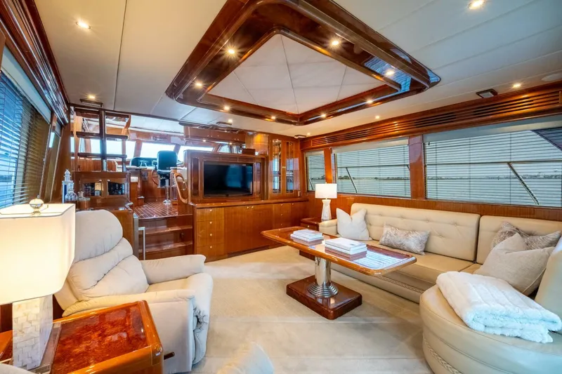 Slide: The Image of Hampton 630 Pilothouse 2008 - 5968644