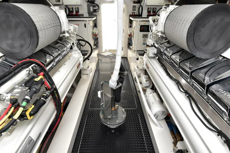 Slide: The Image of Viking 80 Skybridge 2019 - 5941059