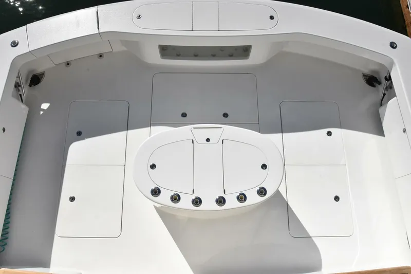 Slide: The Image of 2019 Viking 80 Skybridge - PARTY OF FIVE - 5941026