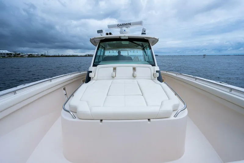 Slide: The Image of Grady White 45 Pura Vida - Exterior Bow 2020 Grady White 45 456 Canyon Pura Vida - 5935610