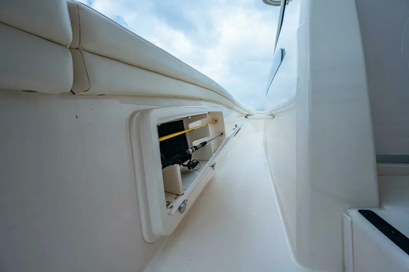Slide: The Image of Grady White 45 Pura Vida - Exterior Cockpit 2020 Grady White 45 456 Canyon Pura Vida - 7653620