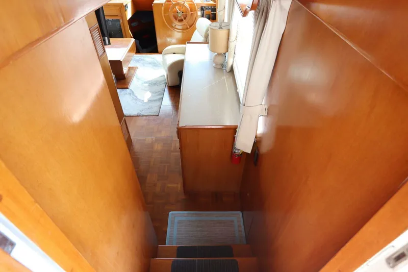 Slide: The Image of DeFever Cockpit Motor Yacht 2005 - 5932669