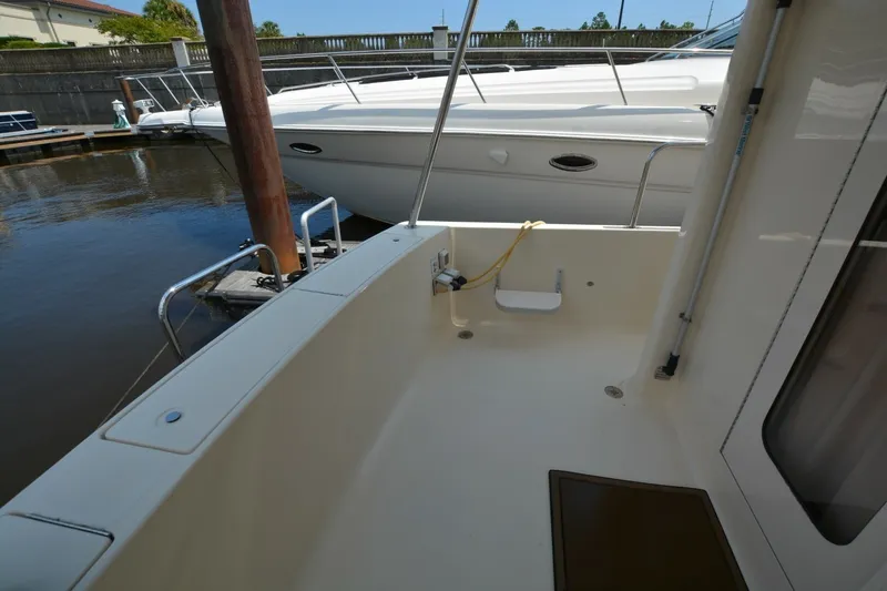 Slide: The Image of Mainship 34 Trawler 2005 - 7164414