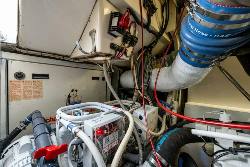 Slide: The Image of Ocean 60 Convertible 1999 - 5932047