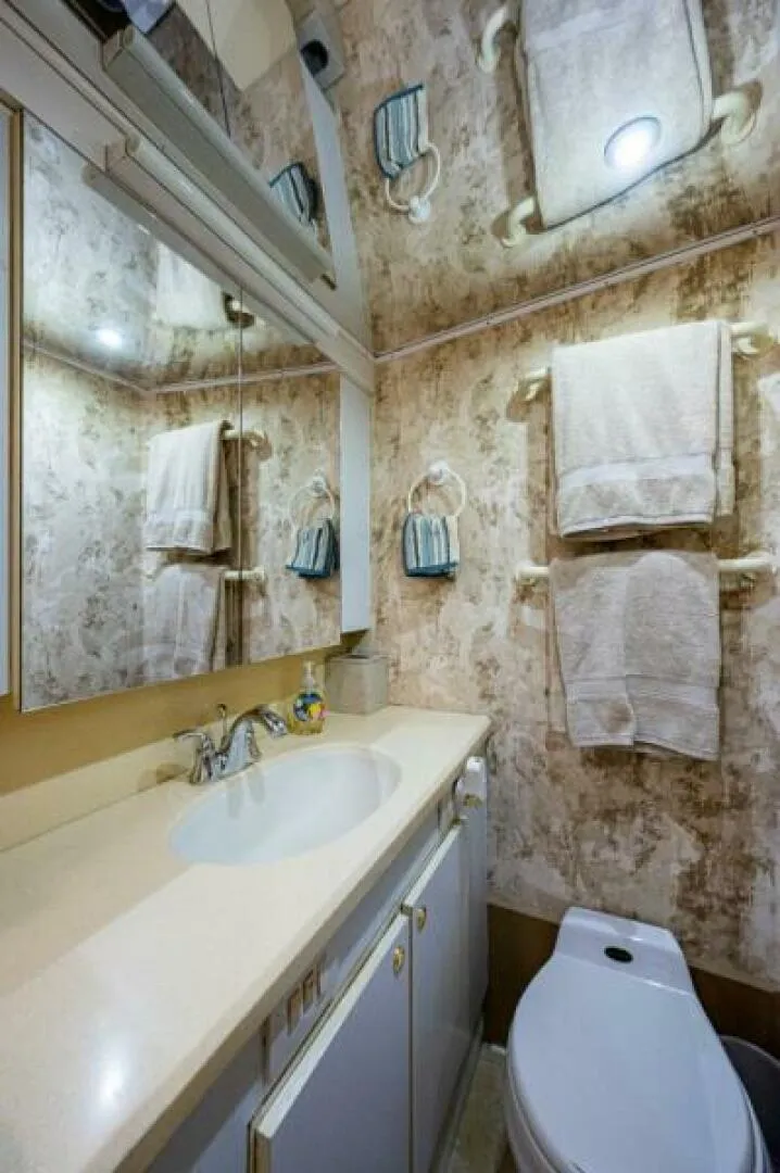 Slide: The Image of Ocean Convertible 1999 - 5932036