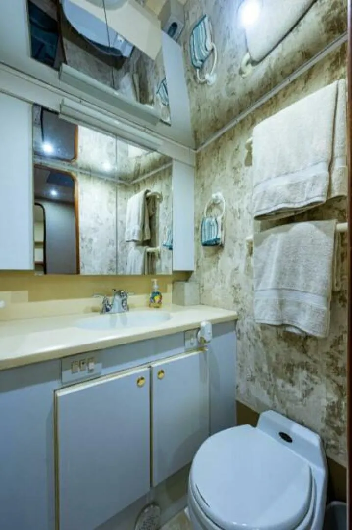 Slide: The Image of Ocean Convertible 1999 - 5932037