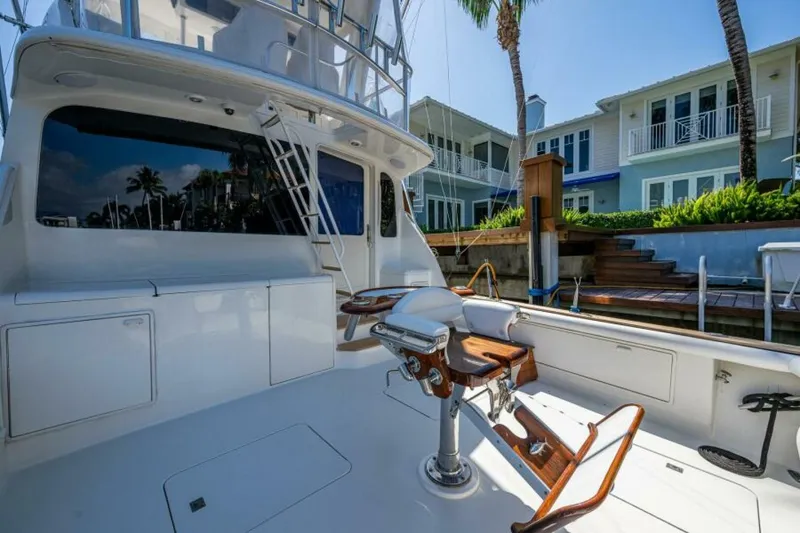 Slide: The Image of Ocean Yachts Convertible 1999 - 5931986