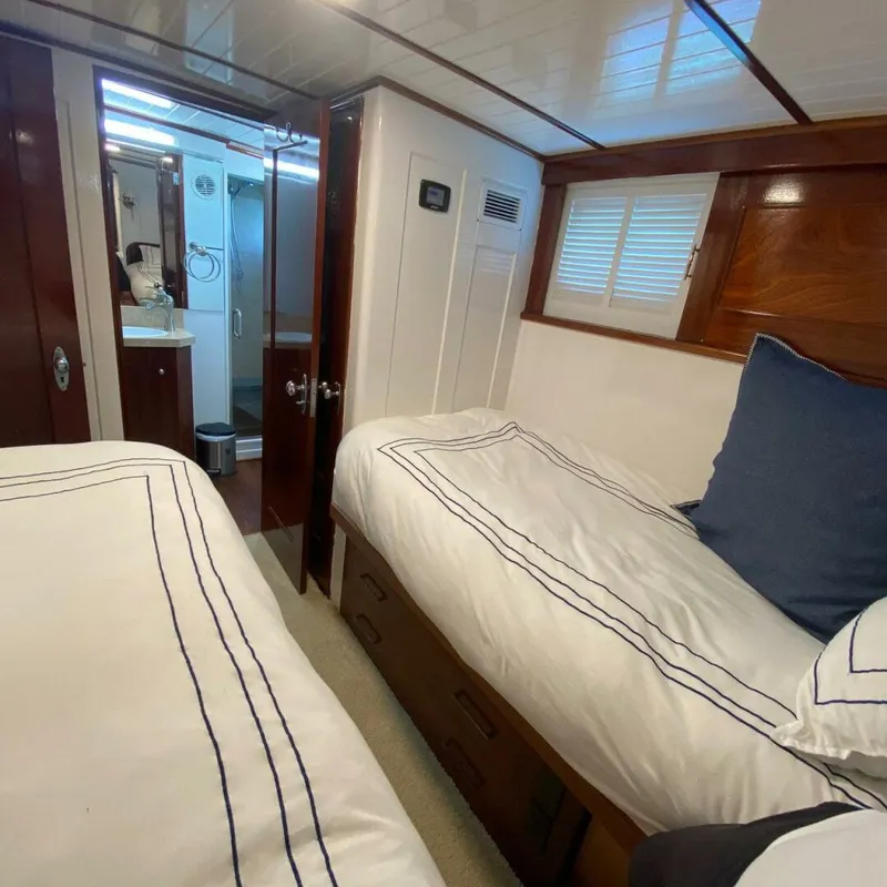 Slide: The Image of Trumpy 68 Motor Yacht 1954 - 5938467