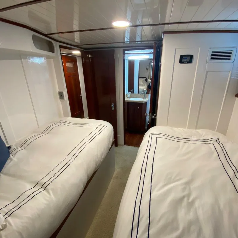 Slide: The Image of Trumpy 68 Motor Yacht 1954 - 5938471