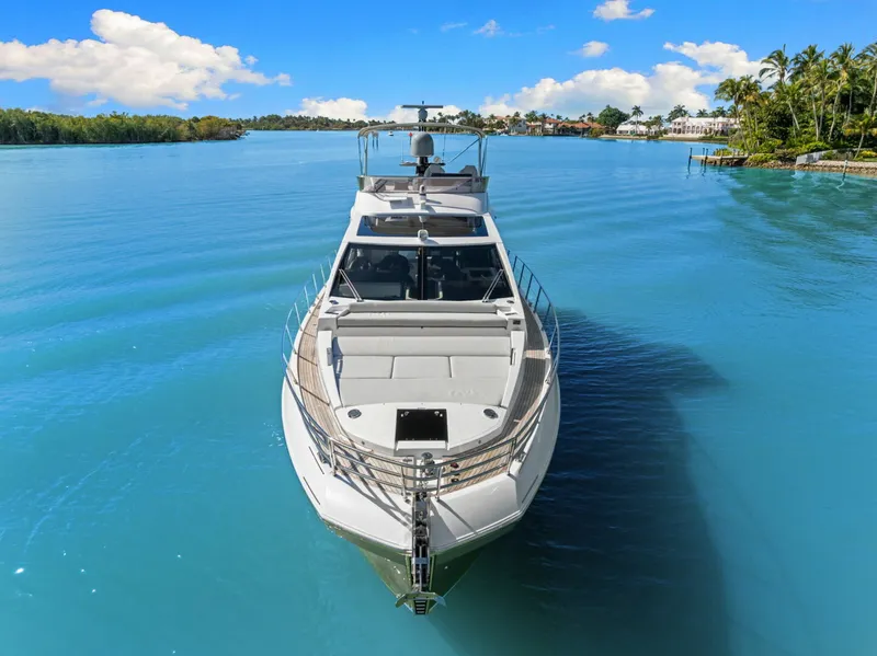 Slide: The Image of Azimut S6 2022 - 5932865