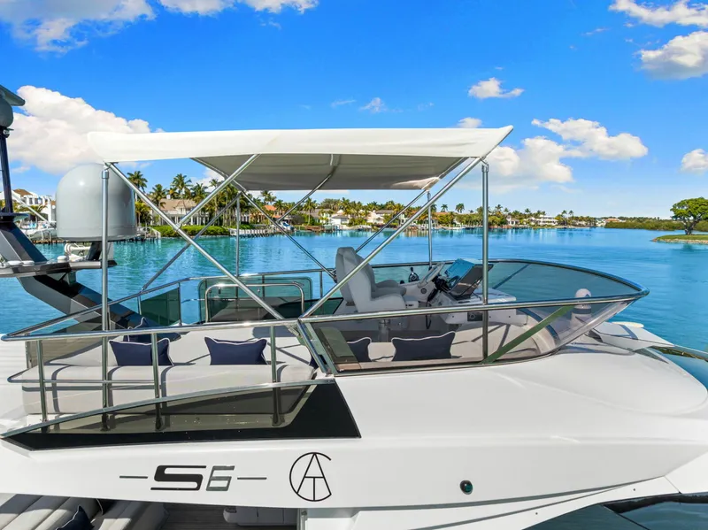 Slide: The Image of Azimut S6 2022 - 5932883