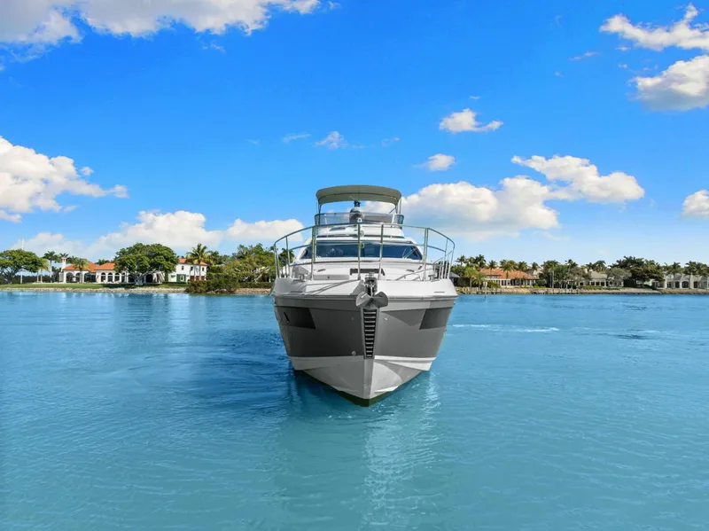Slide: The Image of Azimut S6 2022 - 5932860