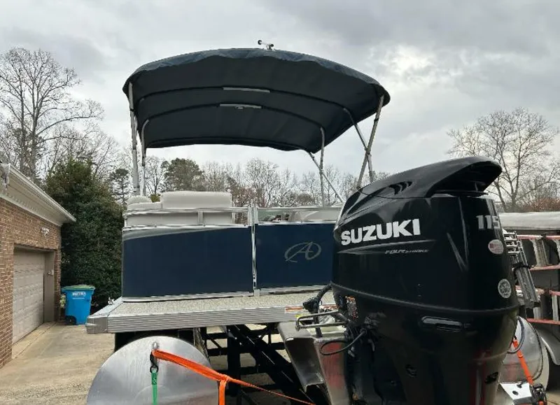 Slide: The Image of Avalon 23 2022 - 5963142