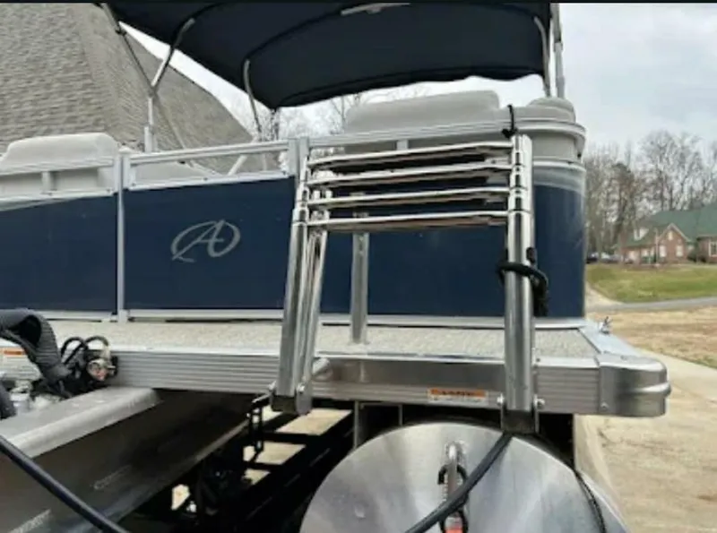 Slide: The Image of Avalon 23 2022 - 5963143