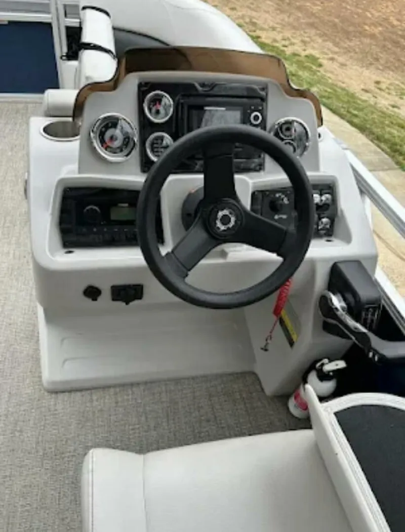 Slide: The Image of Avalon 23 2022 - 5963146