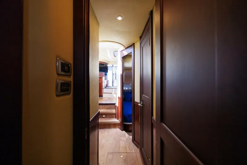 Slide: The Image of 2006 52 Sea Ray Sedan Bridge Zoe Grace Companionway (2) - 5934359