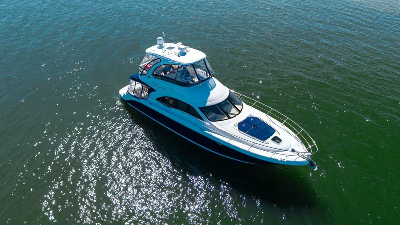 Slide: The Image of 2006 52 Sea Ray Sedan Bridge Zoe Grace Exterior Profile (7) - 5934384