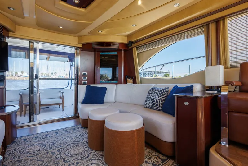 Slide: The Image of 2006 52 Sea Ray Sedan Bridge Zoe Grace Salon (3) - 5934354