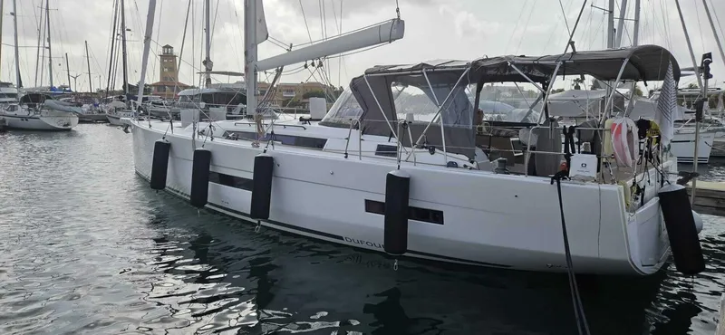 Slide: The Image of Dufour 530 2022 - 5935766