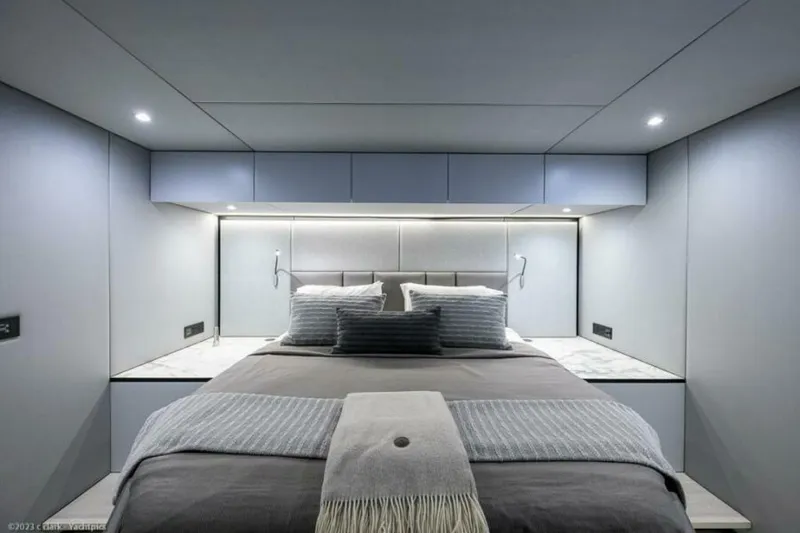 Slide: The Image of Sunreef 60 NERO- Port Master Cabin 2022 Sunreef 60 NERO 60P - 5933569