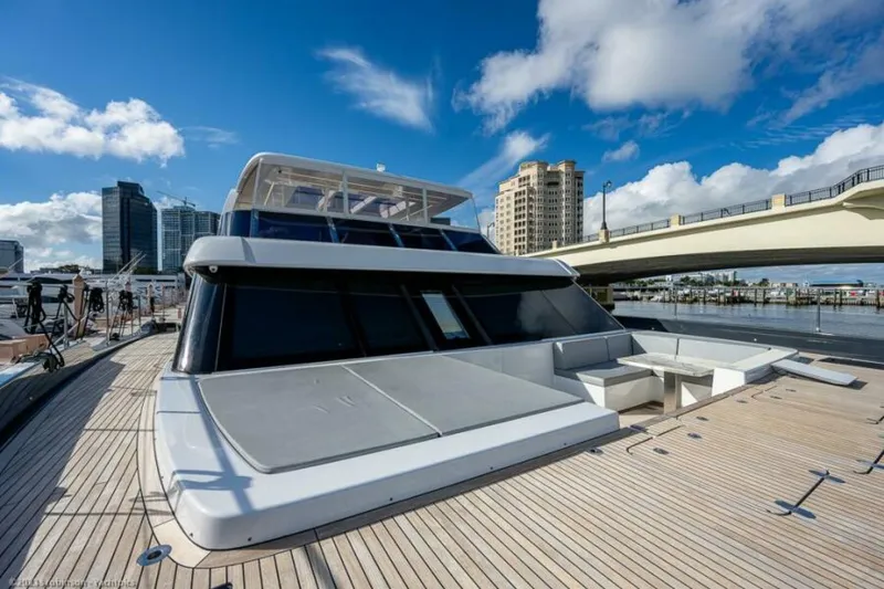 Slide: The Image of Sunreef 60 NERO- Bow  2022 Sunreef 60 NERO 60P - 5933594