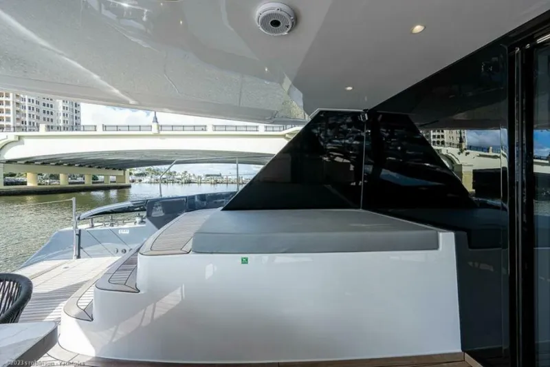 Slide: The Image of Sunreef 60 NERO- Cockpit 2022 Sunreef 60 NERO 60P - 5933490