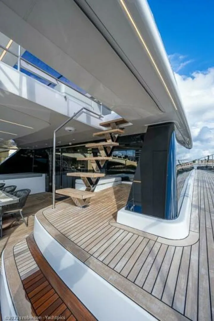 Slide: The Image of Sunreef 60 NERO- Cockpit 2022 Sunreef 60 NERO 60P - 5933493