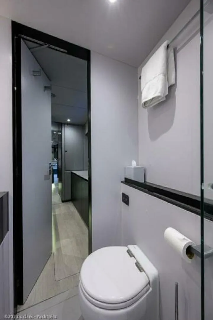 Slide: The Image of Sunreef 60 NERO- Head 2022 Sunreef 60 NERO 60P - 5933541