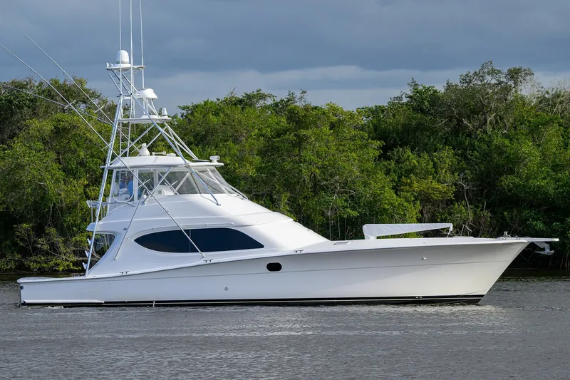 The Image of Hatteras 63 Reelin N Dealin - Exterior Profile 2013 Hatteras 63 Convertible Reelin N Dealin - 5933504