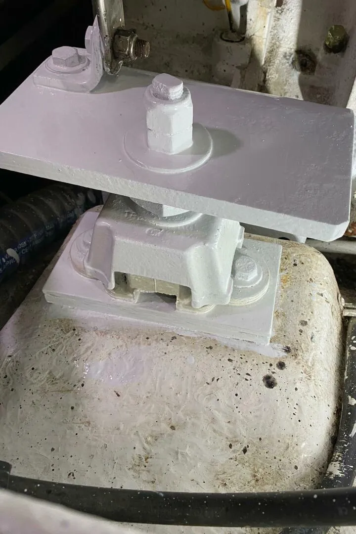 Slide: The Image of Jarvis Newman 46 Flybridge Downeast 1988 - 5933955