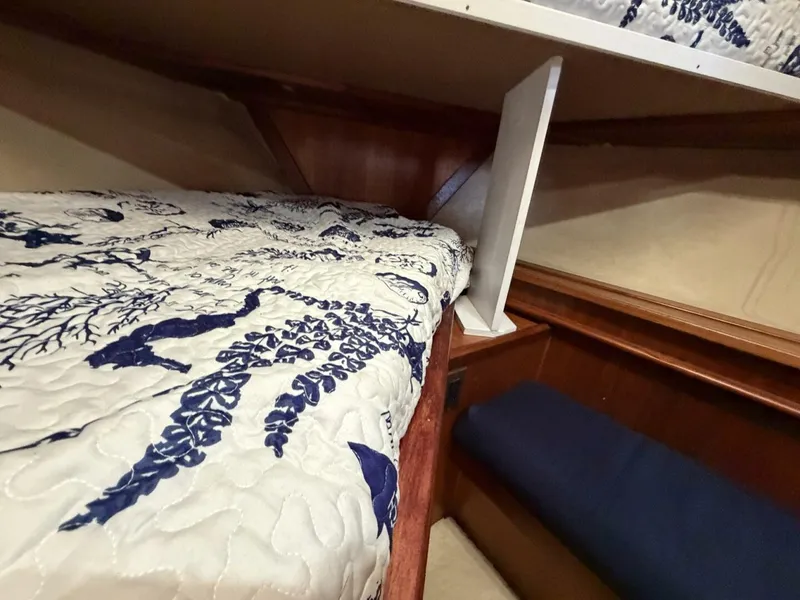 Slide: The Image of Viking 44 Motor Yacht 1987 - 5934160