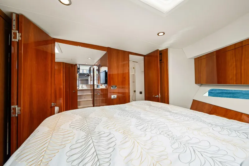 Slide: The Image of Riviera 5000 Sport Yacht 2016 - 5934764