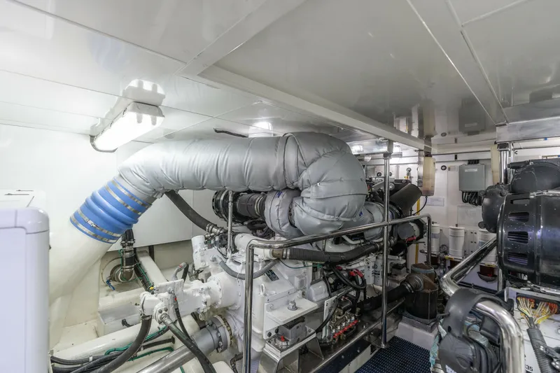 Slide: The Image of Ocean Alexander 65 PILOTHOUSE 2013 - 5934628