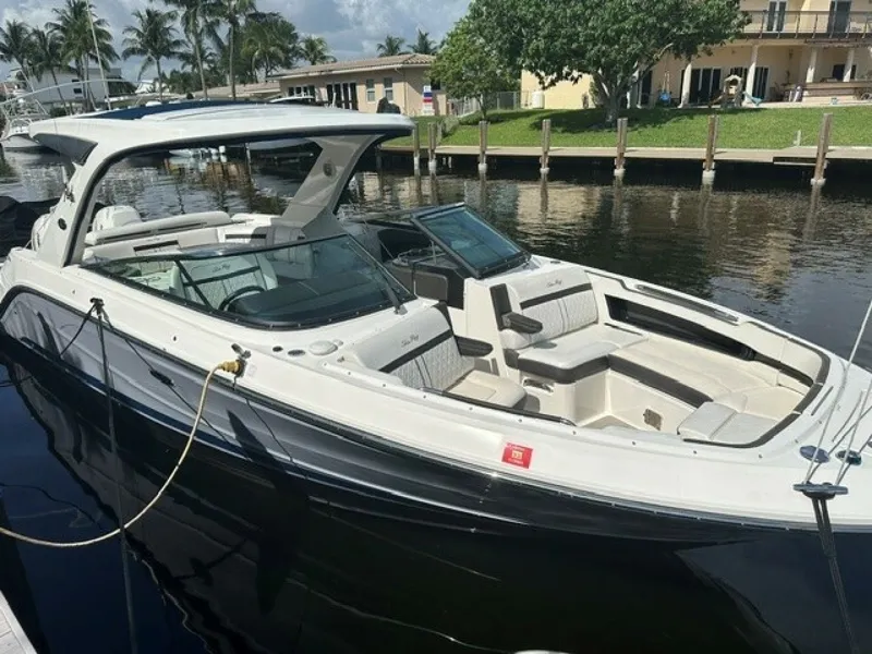 Slide: The Image of 2018 Sea Ray SLX 310 - Sales Therapy Sales Therapy - 2018 Sea Ray SLX 310 - 7681197