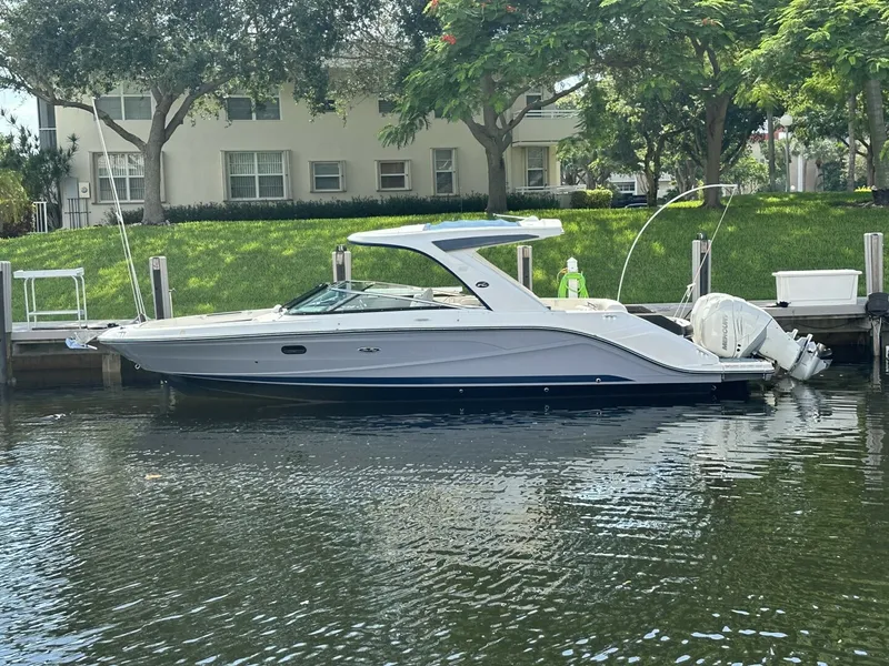 The Image of 2018 Sea Ray SLX 310 - Sales Therapy Sales Therapy - 2018 Sea Ray SLX 310 - 7681196