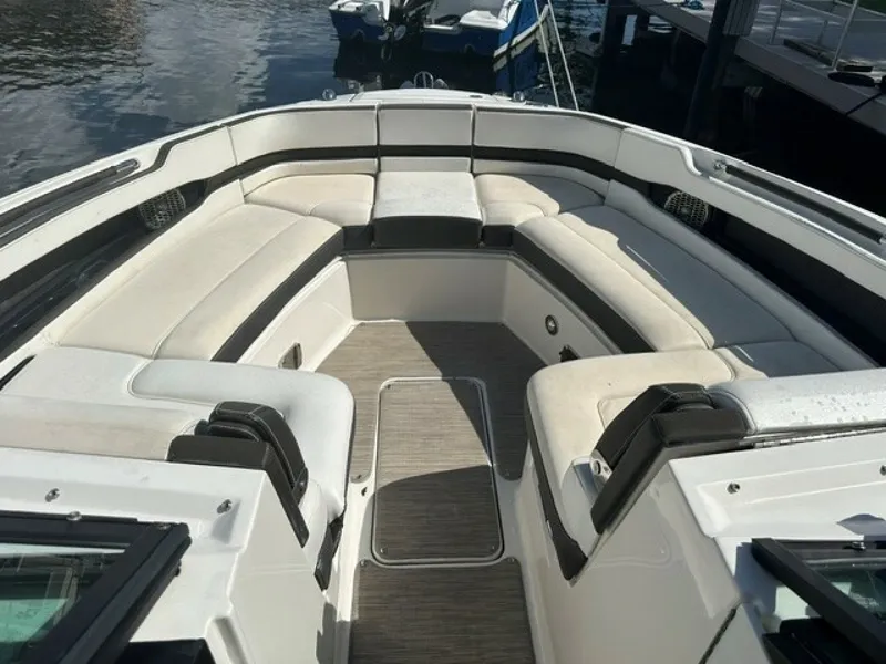 Slide: The Image of 2018 Sea Ray SLX 310 - Sales Therapy Sales Therapy - 2018 Sea Ray SLX 310 - 7681204