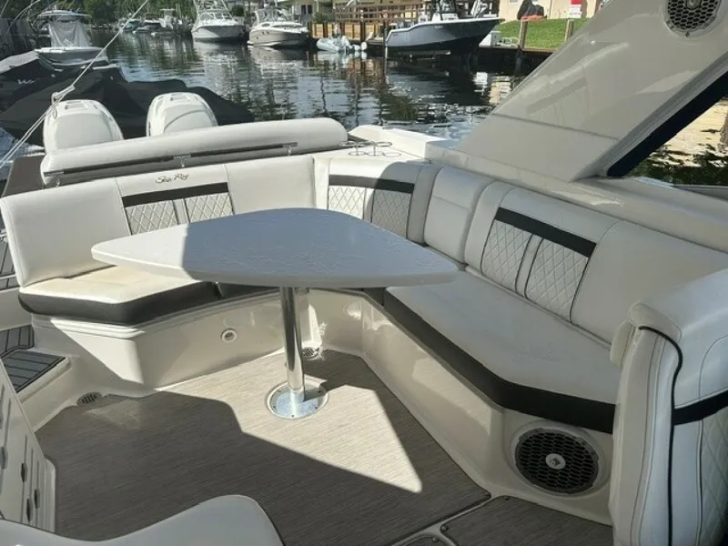 Slide: The Image of 2018 Sea Ray SLX 310 - Sales Therapy Sales Therapy - 2018 Sea Ray SLX 310 - 7681203