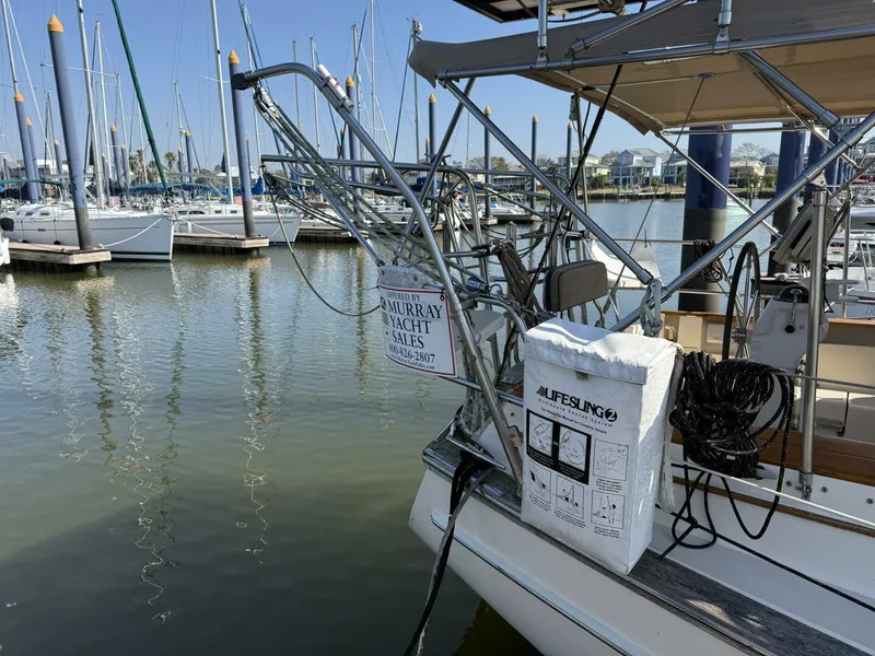 Slide: The Image of Island Packet 380 1999 - 5935504