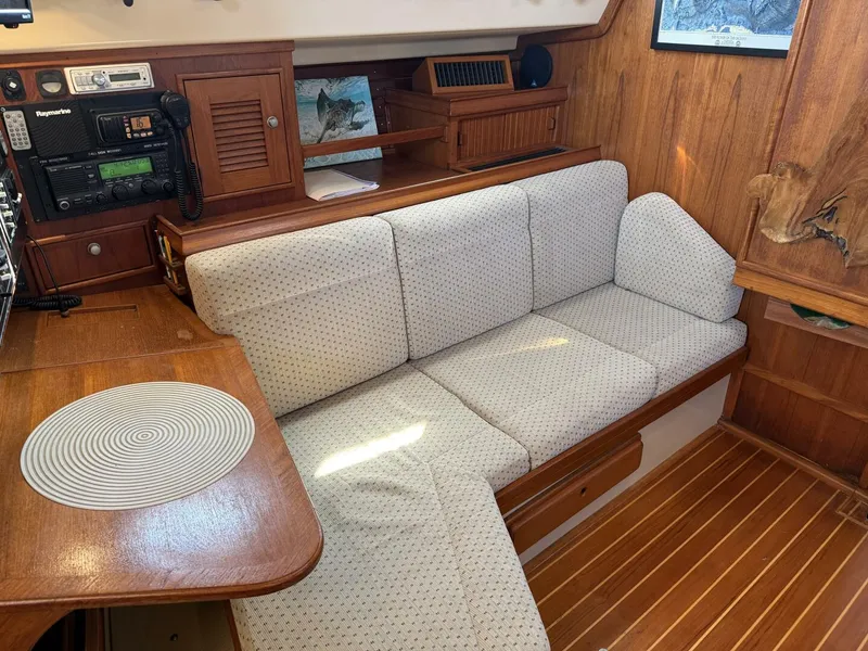 Slide: The Image of Island Packet 380 1999 - 5935517