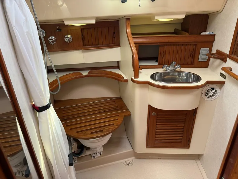 Slide: The Image of Island Packet 380 1999 - 5935524