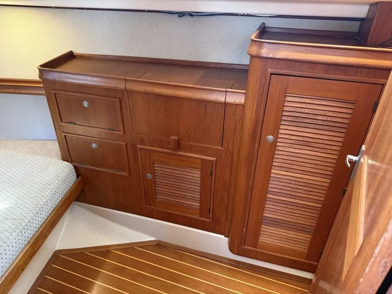 Slide: The Image of Island Packet 380 1999 - 5935525