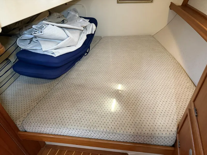 Slide: The Image of Island Packet 380 1999 - 5935526