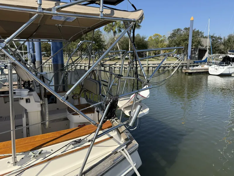 Slide: The Image of Island Packet 380 1999 - 5935500