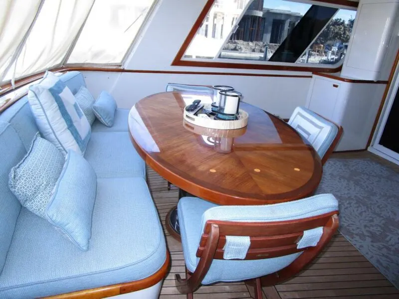 Slide: The Image of Aft Deck Dining   - 5935199