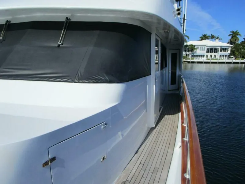 Slide: The Image of Side Deck   - 5935223