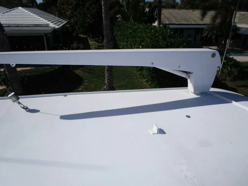 Slide: The Image of 1800lb Crane   - 5935242