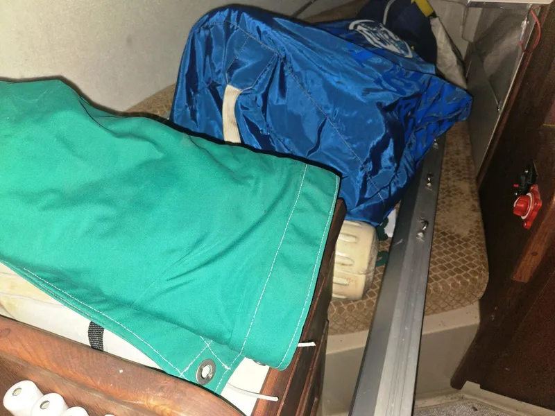 Slide: The Image of O'Day 28 1983 - 5935535